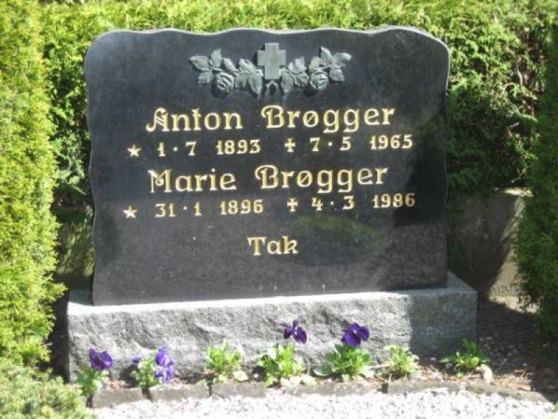 Marie Broegger .jpg